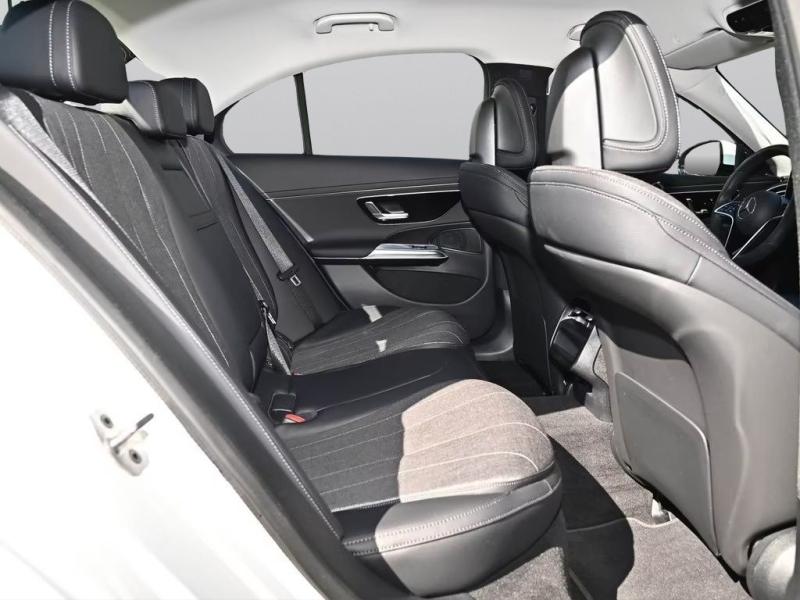 Mercedes-Benz E 300e 9G-TRONIC Edition AVANTGARDE - 4